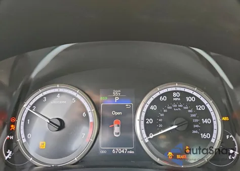 2016 Lexus Rc 300 z USA, uszkodzony, nr VIN JTHSM5BCXG5001153